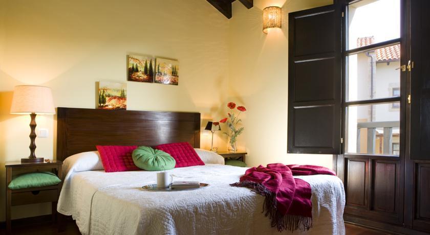 Apartamentos Santillana Del Mar Zewnętrze zdjęcie